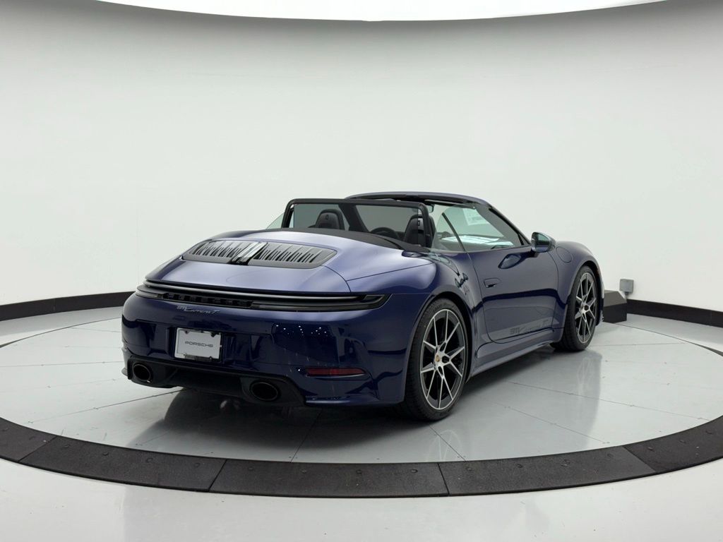Thumbnail: 2025 Porsche 911 - 10