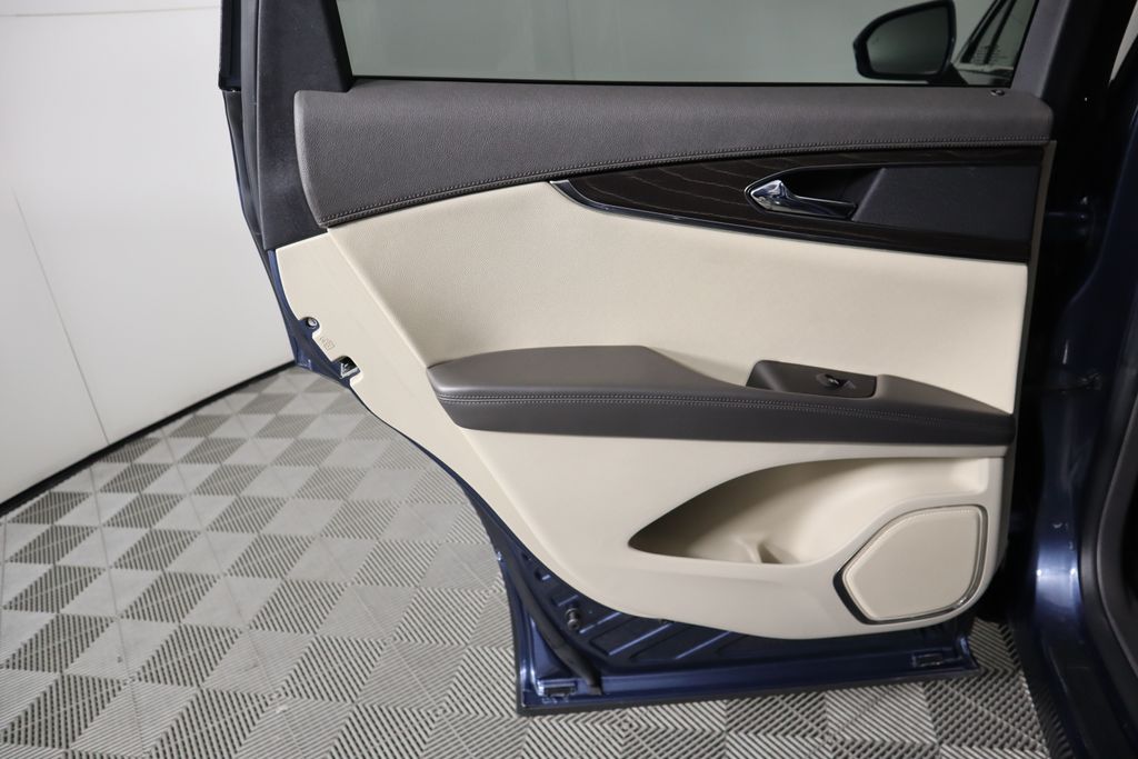 2019 Lincoln Nautilus Select 27