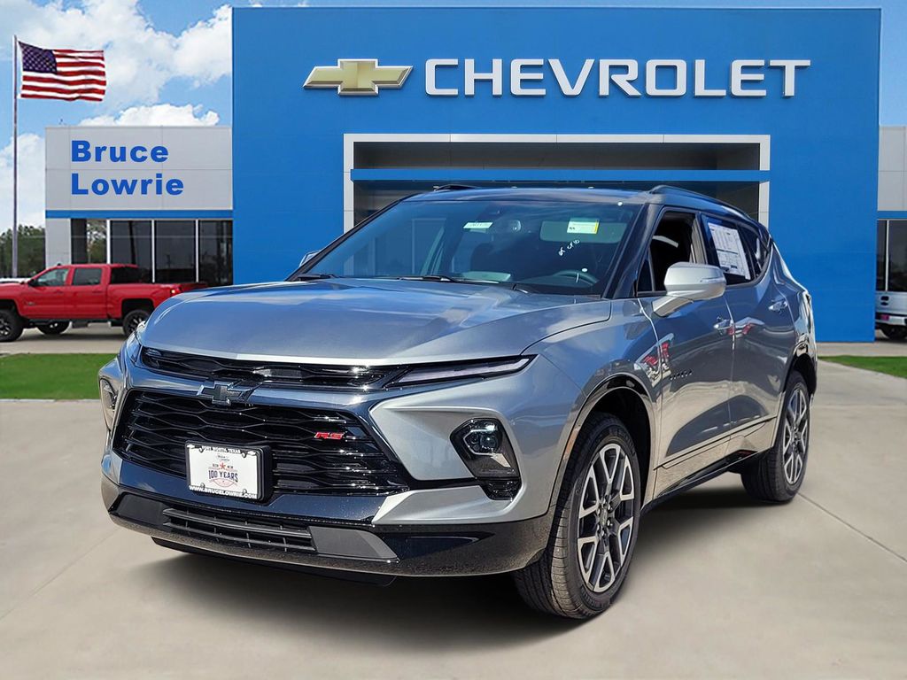 Sterling Gray Metallic 2026 Chevrolet Blazer SUV / Crossover Front-Wheel Drive 9-Speed Automatic Overdrive
