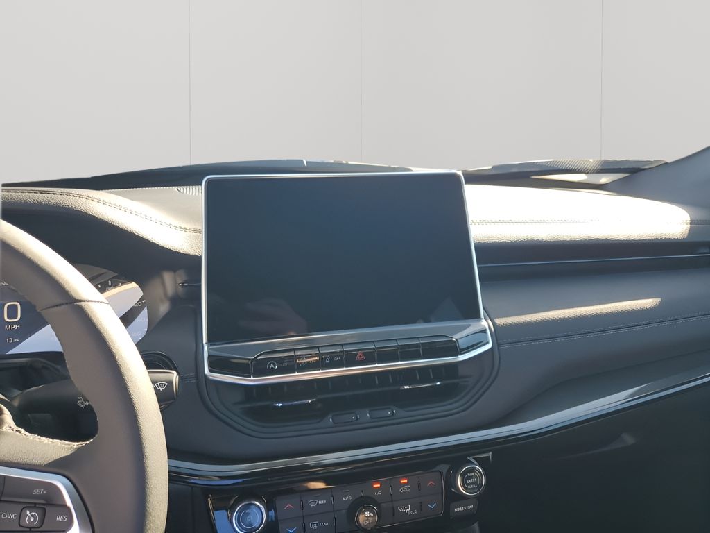 New 2026 Silver Jeep  image 35