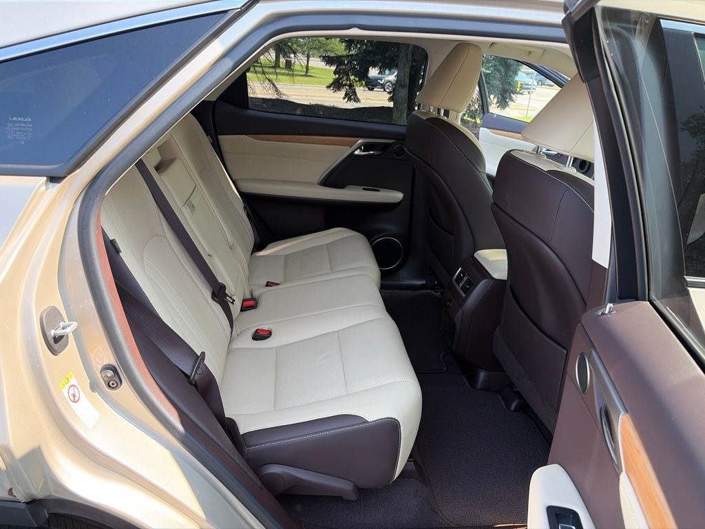 Used 2019 Beige Lexus 350 image 25