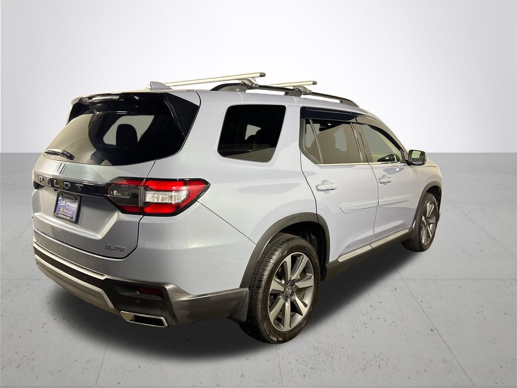 2023 Honda Pilot Elite