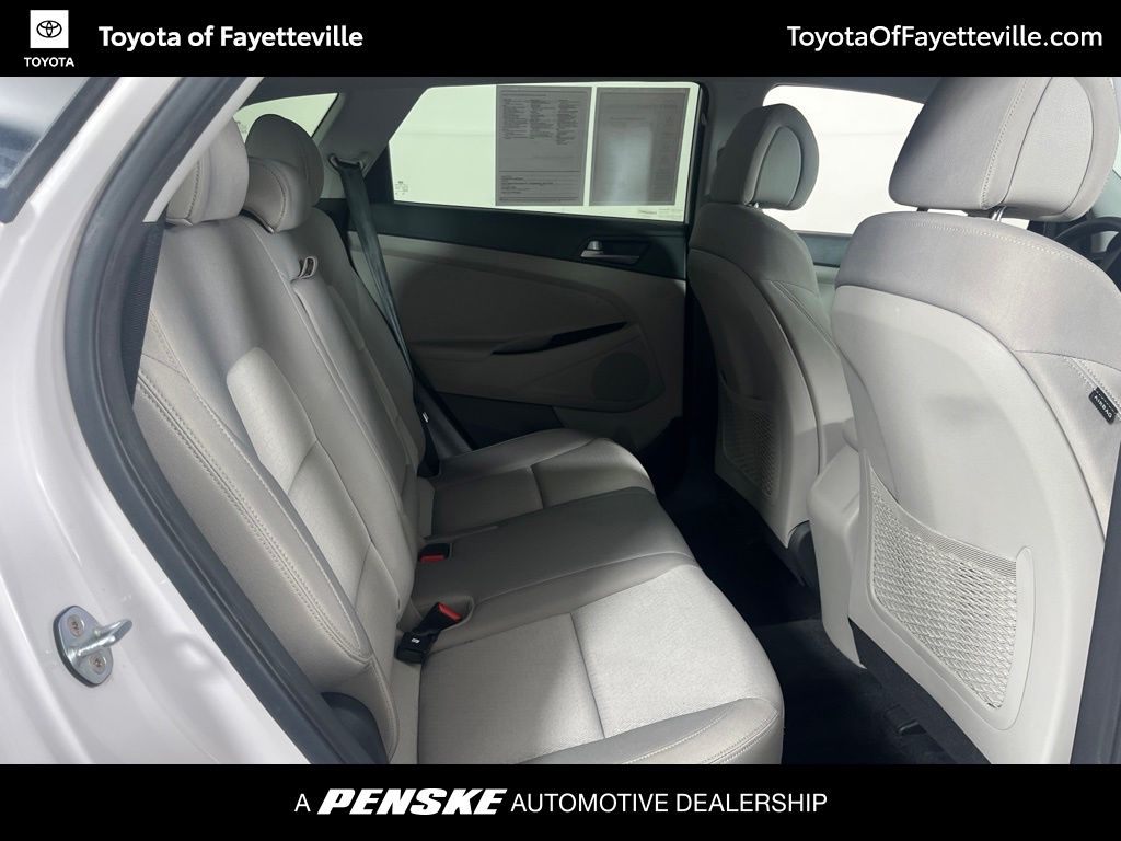 Thumbnail: 2016 Hyundai Tucson - 6