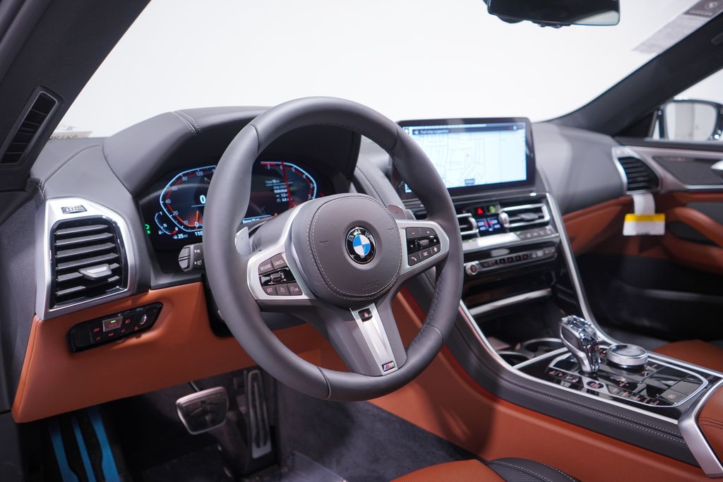 Thumbnail: 2026 BMW 8 Series - 6