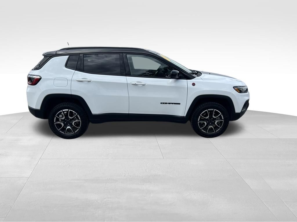 Used 2025 Jeep Compass SUV