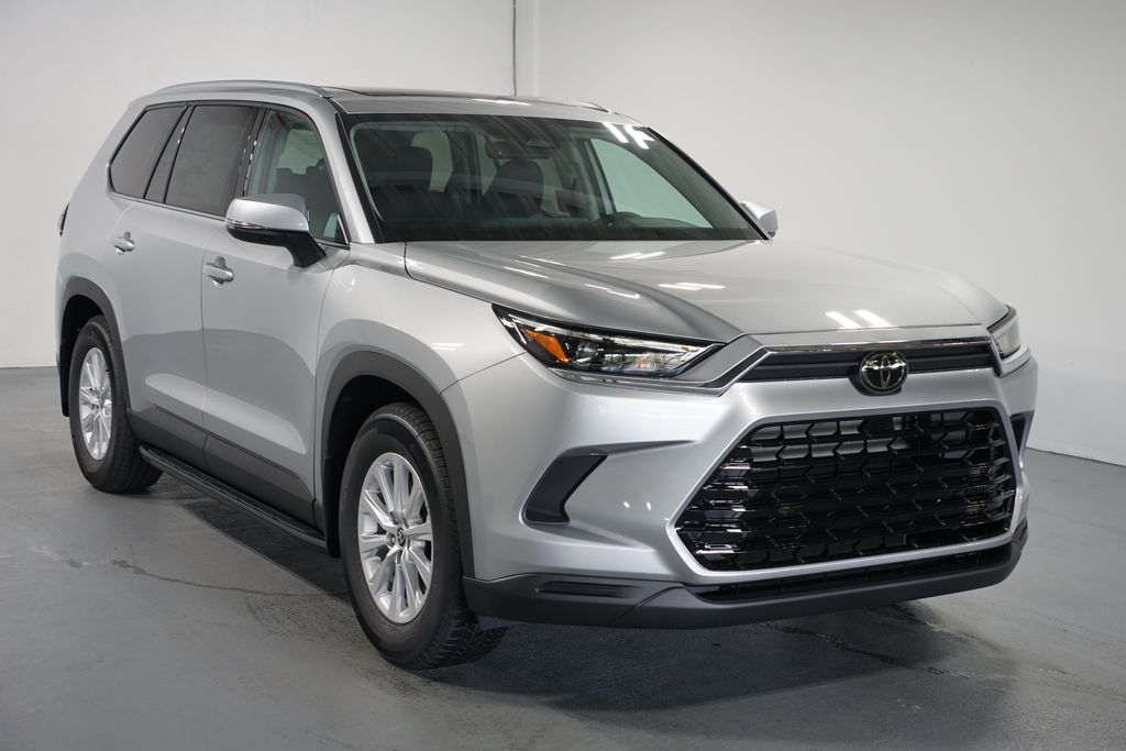 Thumbnail: 2025 Toyota Grand Highlander - 3
