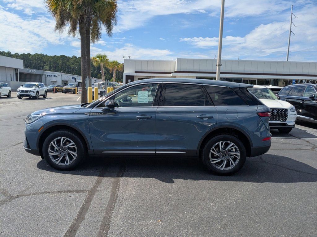 2025 Lincoln Corsair Premiere