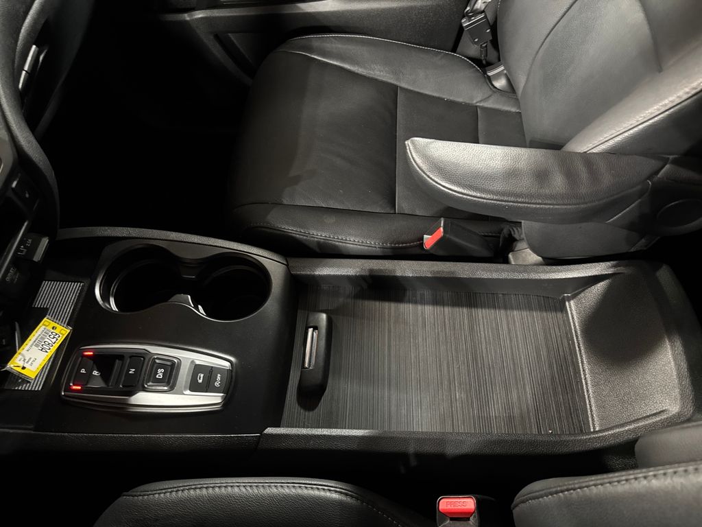 used 2022 Honda Pilot car, priced at $28,394