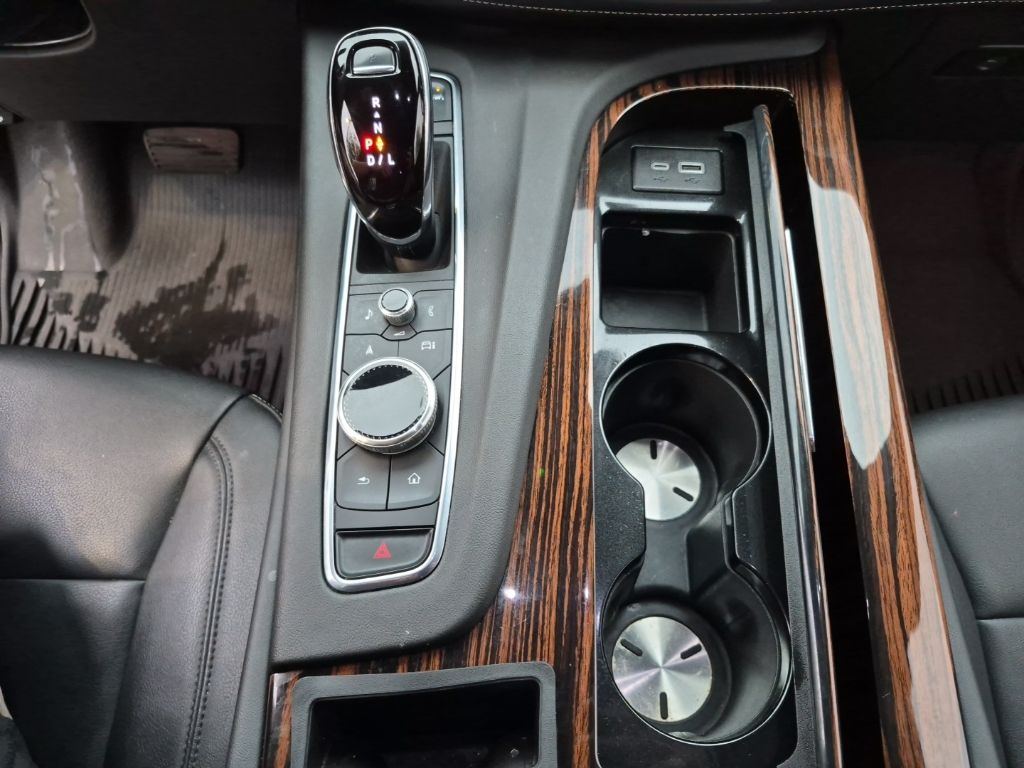 Used Car 2023 Cadillac Escalade Esv  Luxury For Sale Under $70,000 In Austin, Texas