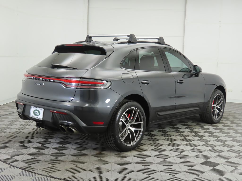 2022 Porsche Macan S 5