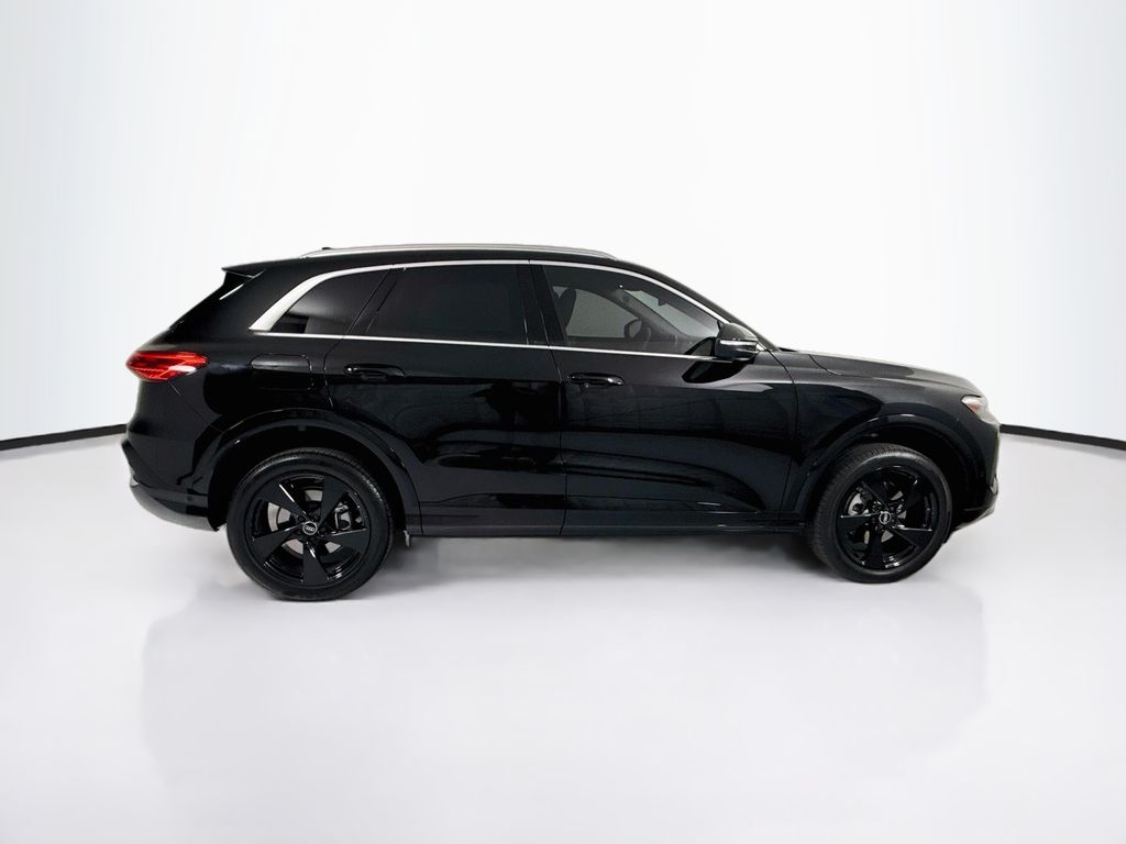 Used 2025 Black Audi 2.0T Premium Plus image 4