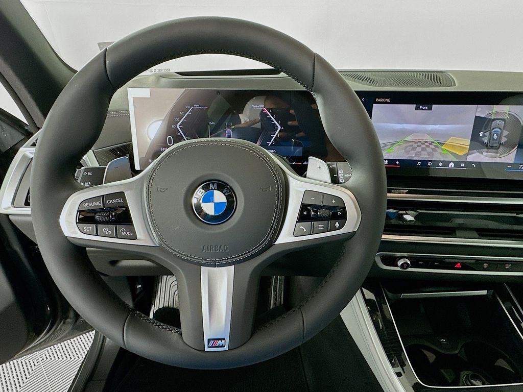 Thumbnail: 2026 BMW X5 - 10
