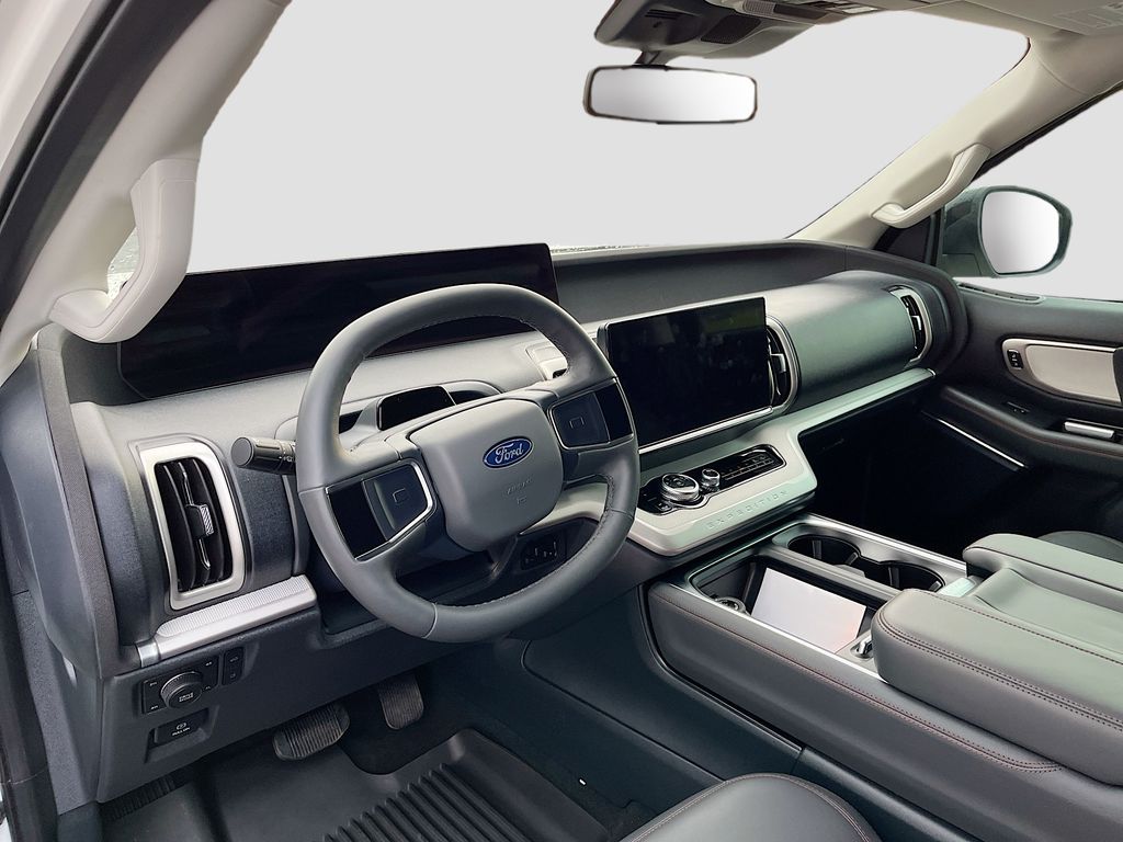 Used 2025 White Ford Active image 9