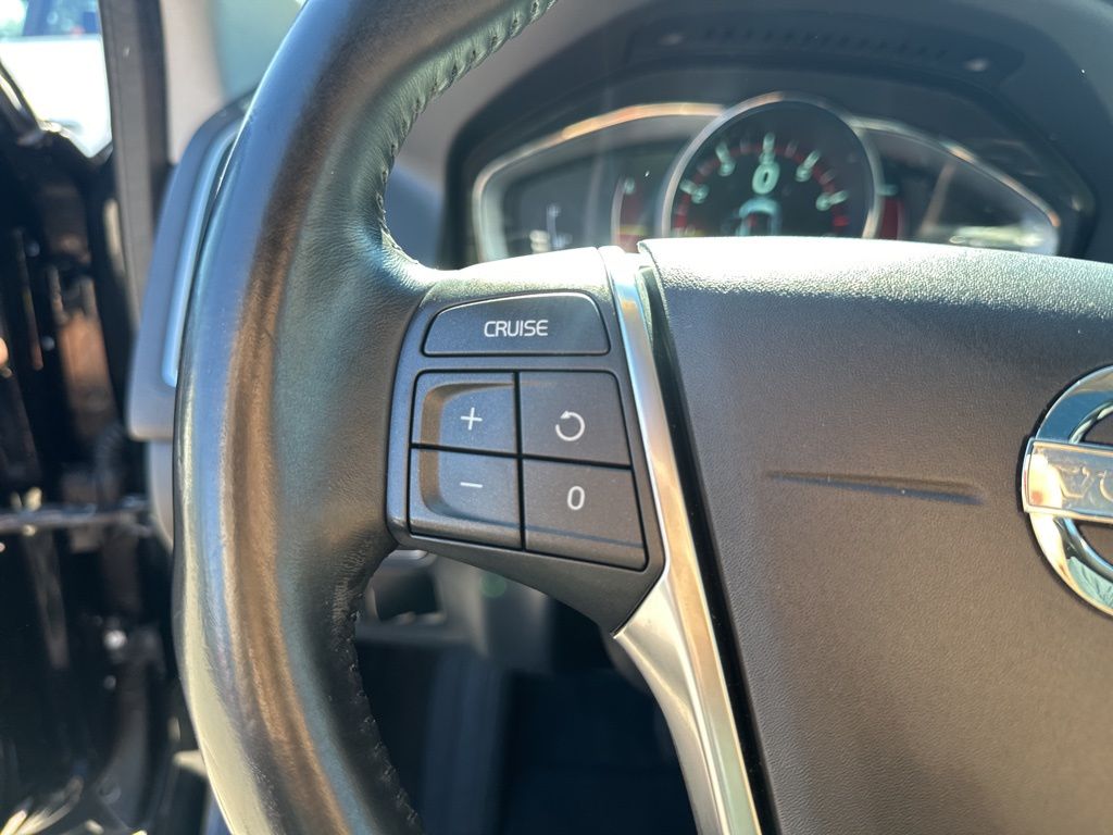 Used Car 2015 Volvo Xc60  T5 Premier Plus For Sale Under $12,000 In Austin, Texas