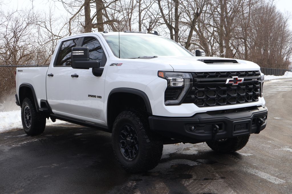 Thumbnail: 2024 Chevrolet Silverado 2500 - 13