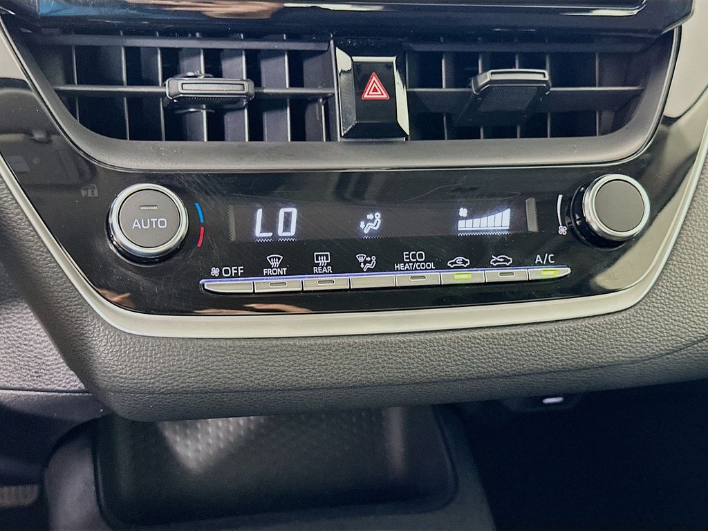 Thumbnail: 2024 Toyota Corolla - 16