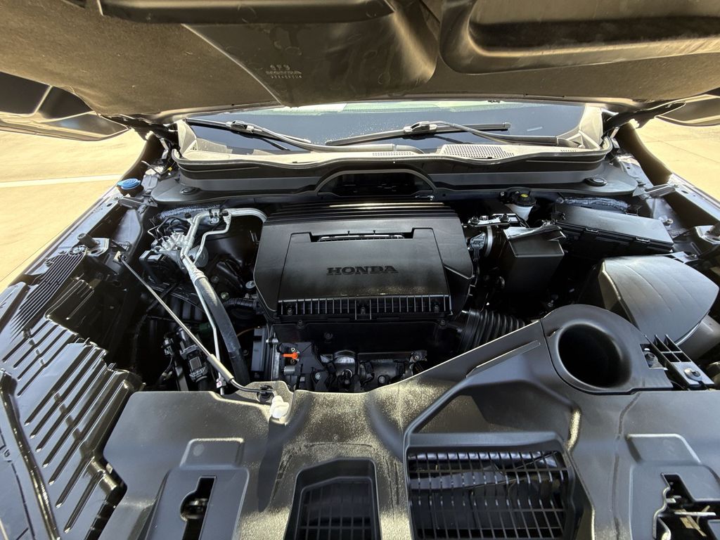 Thumbnail: 2024 Honda Pilot - 18