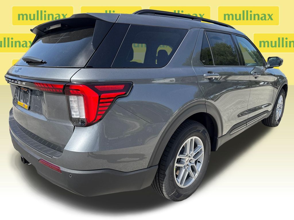 New 2026 Gray Ford Active image 15