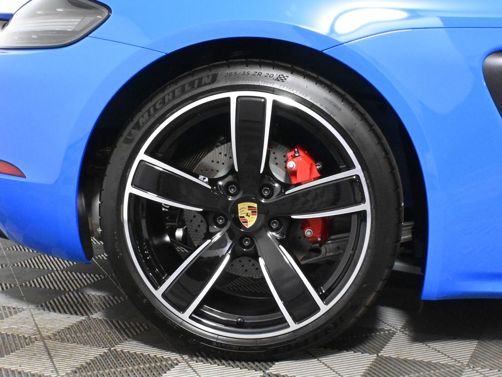 Thumbnail: 2025 Porsche 718 Boxster - 20