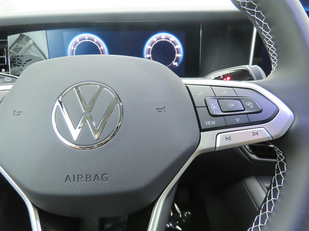 Thumbnail: 2025 Volkswagen Tiguan - 12