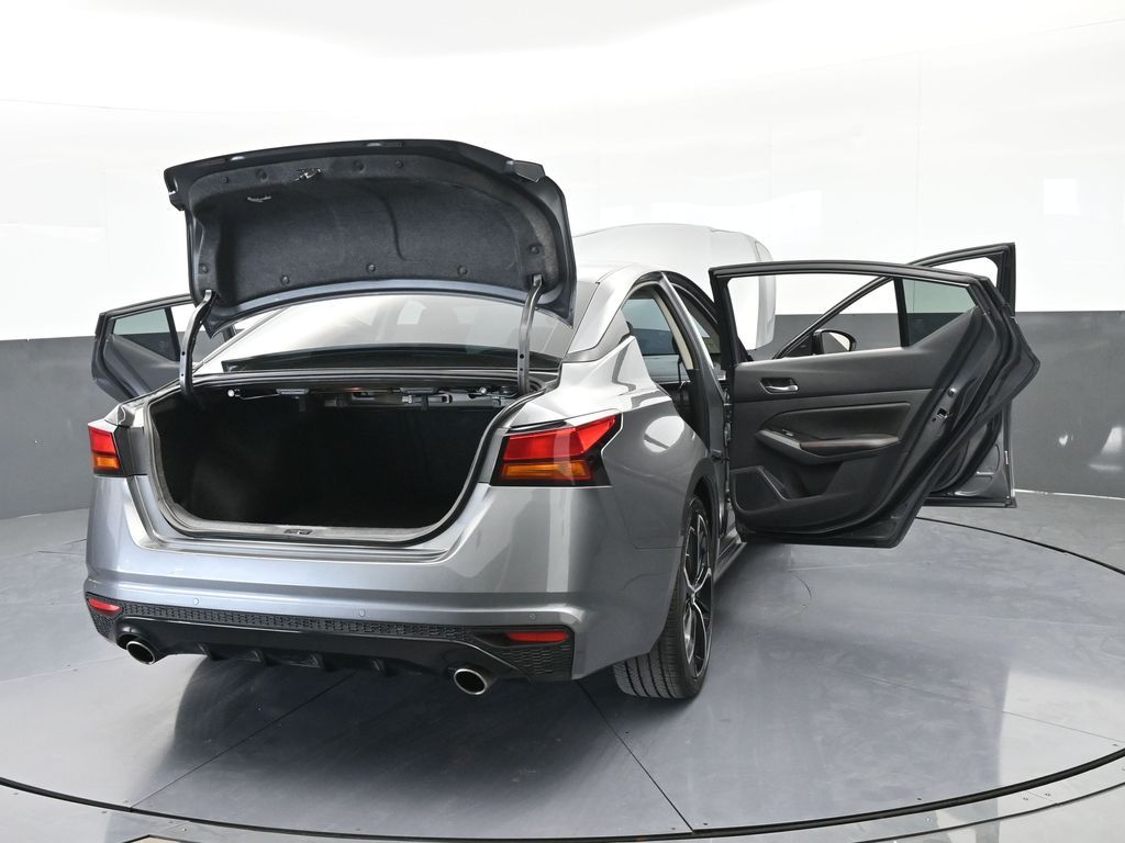 Used 2024 Gun Metallic Nissan 2.5 SR image 70