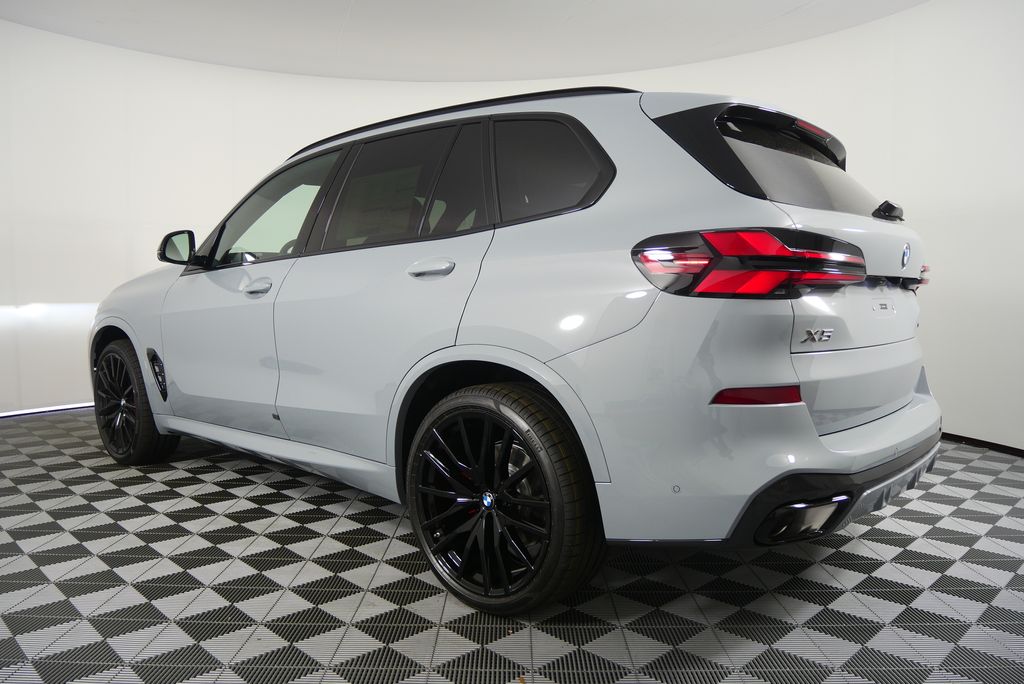 Thumbnail: 2026 BMW X5 - 5
