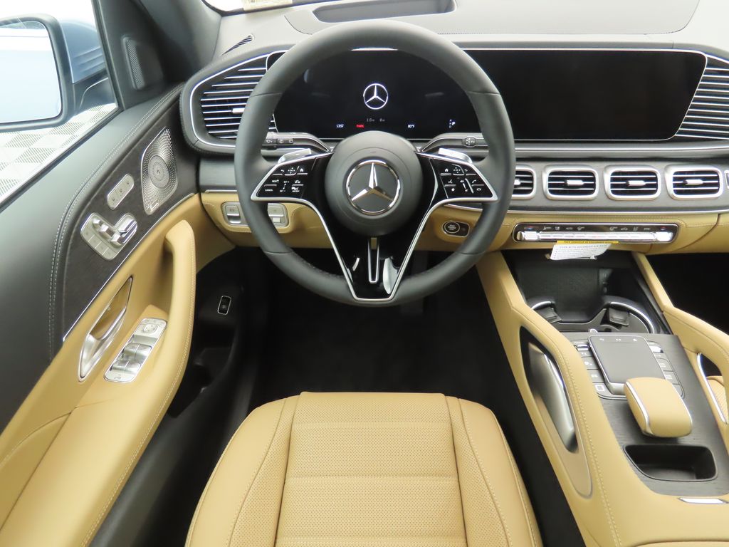 Thumbnail: 2026 Mercedes-Benz GLE - 11