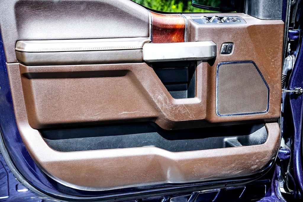 Used Car 2019 Ford F-150  Crew Pickup King Ranch Four Wheel Drive For Sale Under $35,000 In Taylor, Texas