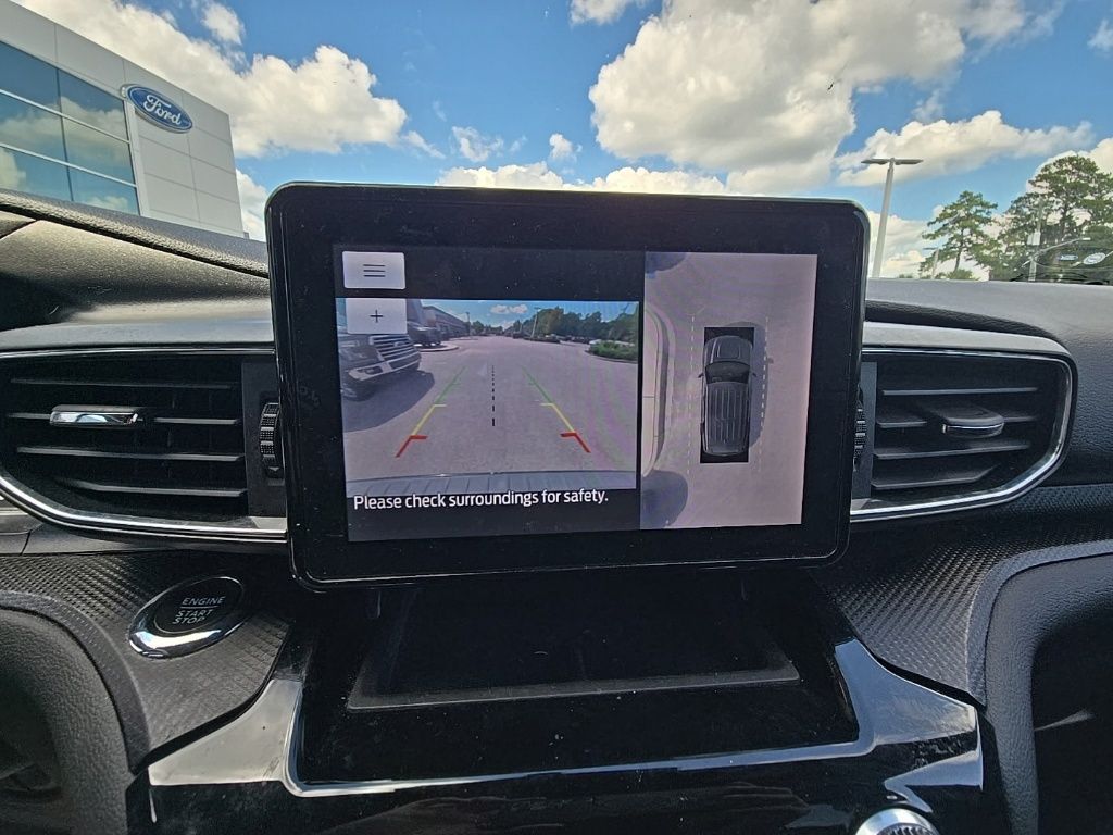 2022 Ford Explorer ST-Line