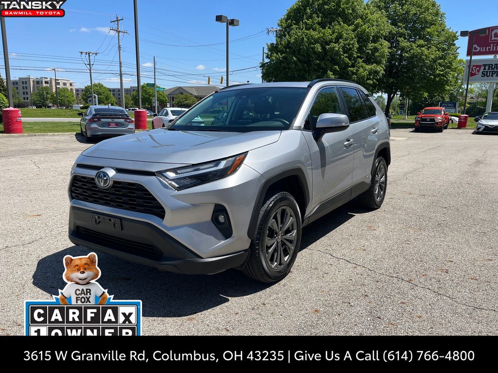 2022 Toyota RAV4 Hybrid XLE Premium photo