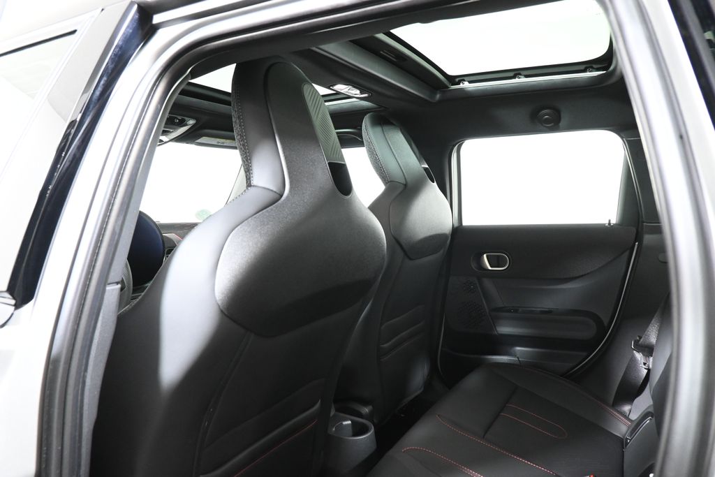 2025 MINI Cooper Hardtop S 24