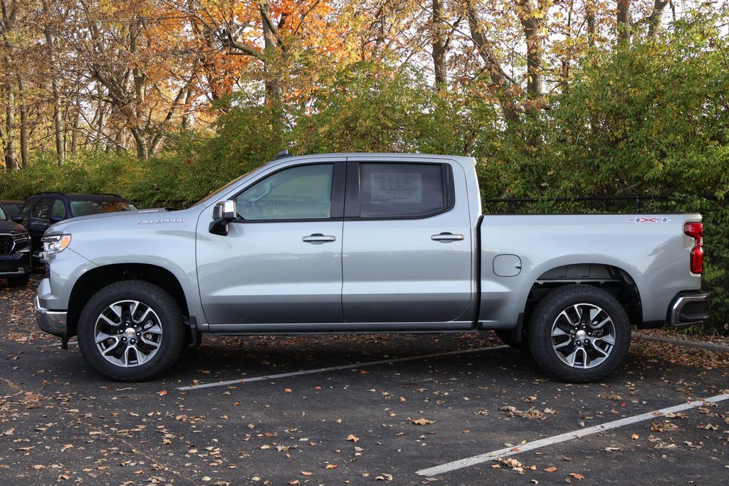 2025 Chevrolet Silverado 1500 LT 4