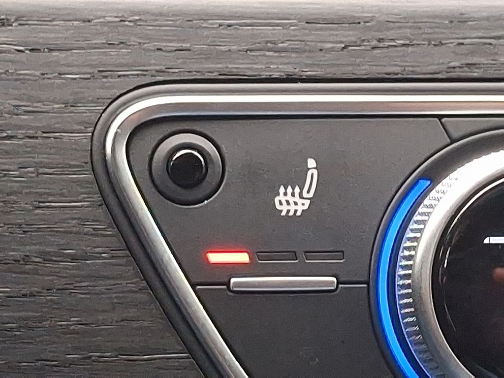 Thumbnail: 2017 Audi A4 - 23