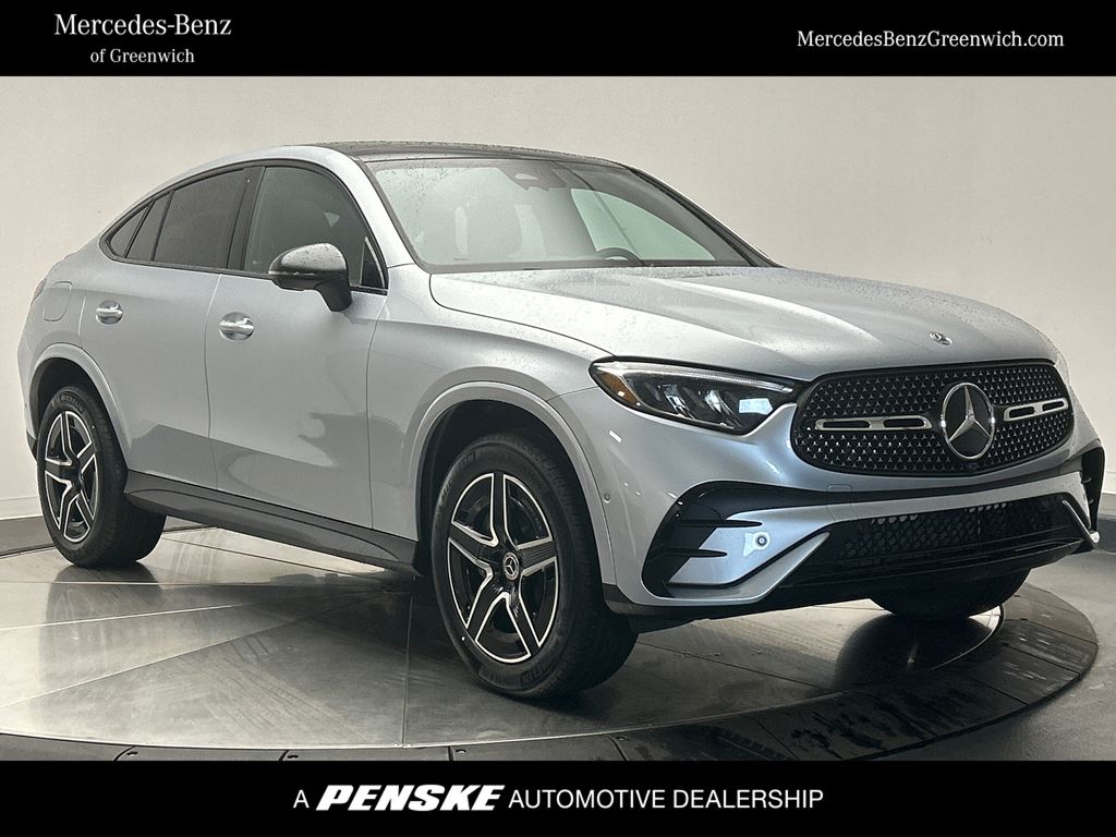 2025 Mercedes-Benz GLC 300 -
                Greenwich, CT