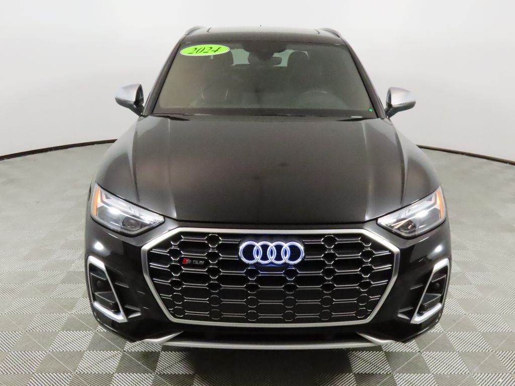 Thumbnail: 2023 Audi SQ5 - 8