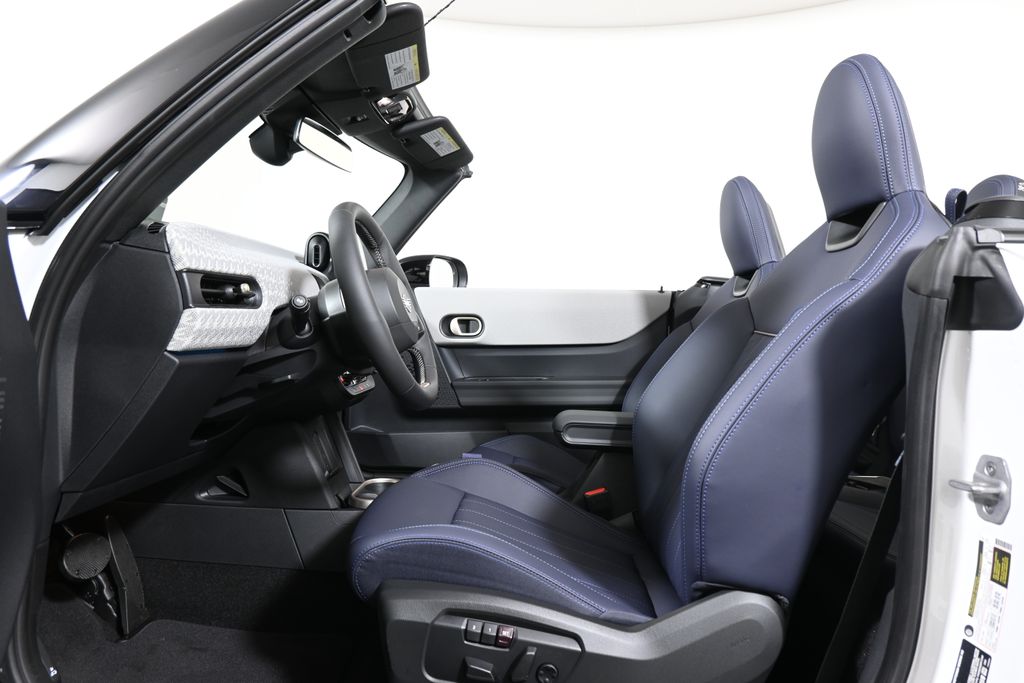 Thumbnail: 2025 MINI Cooper Convertible - 3