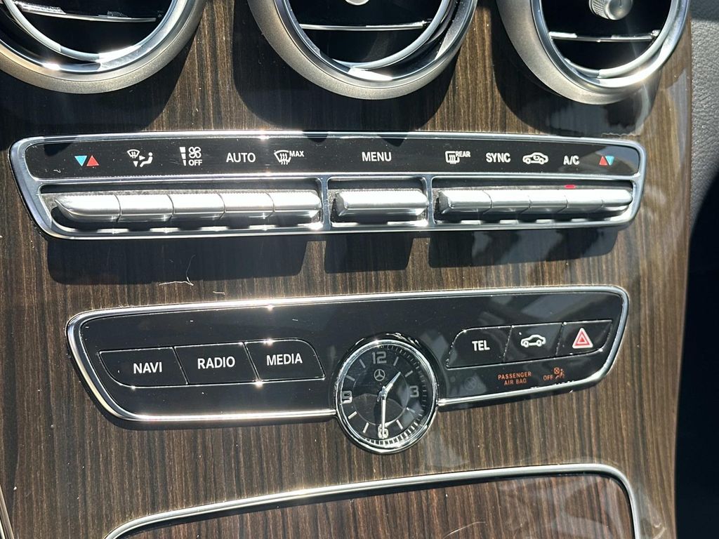 Thumbnail: 2019 Mercedes-Benz C-Class - 23