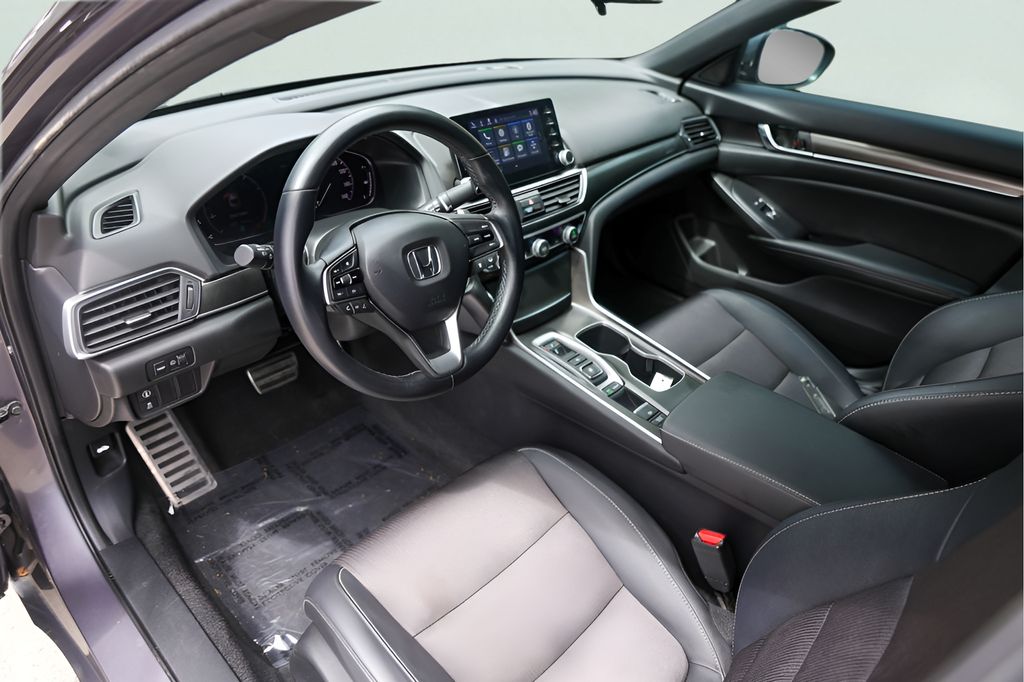 Used Car 2020 Honda Accord  Sport 2.0t For Sale Under $30,000 In Austin, Texas
