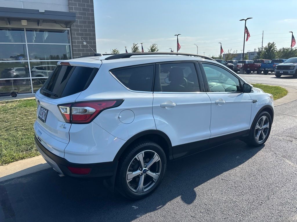 Used 2017 Ford Escape SE with VIN 1FMCU9G96HUB02056 for sale in Kansas City