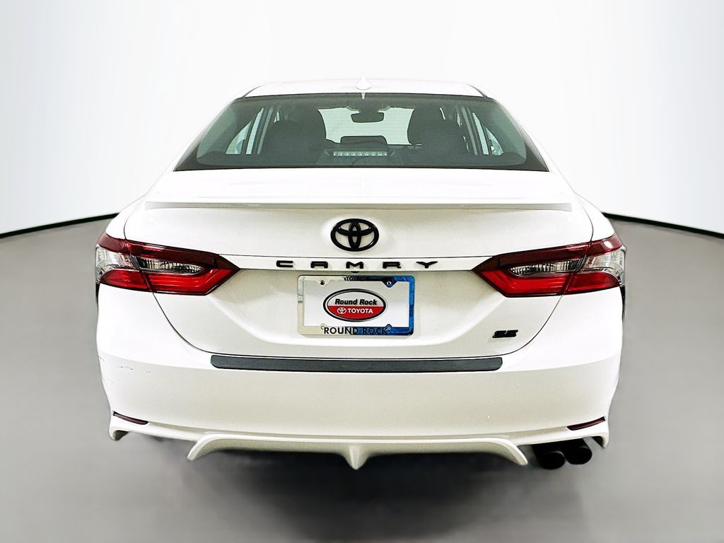 2023 Toyota Camry SE 6