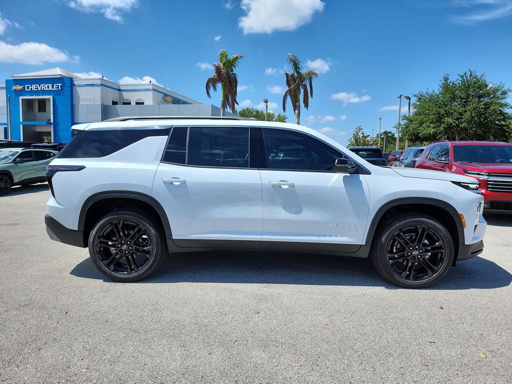 new 2026 Chevrolet Traverse car, priced at $45,695