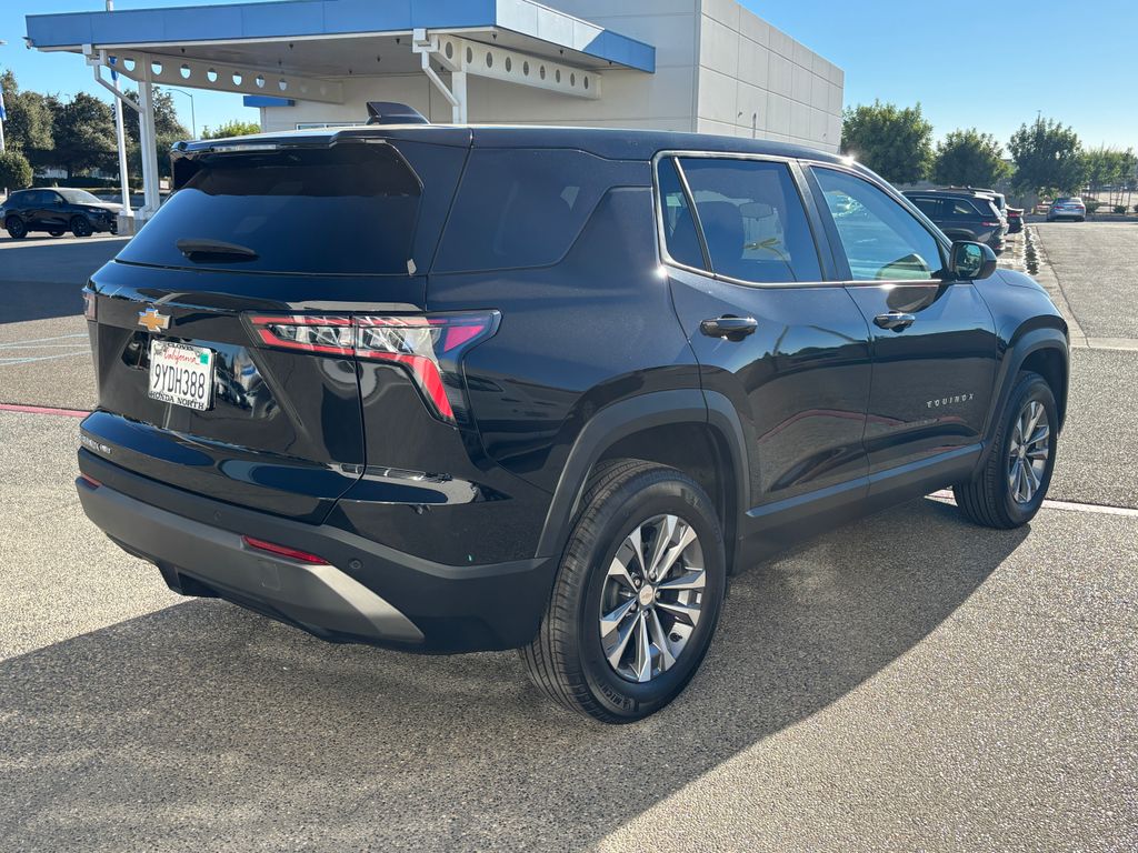 Thumbnail: 2026 Chevrolet Equinox - 5