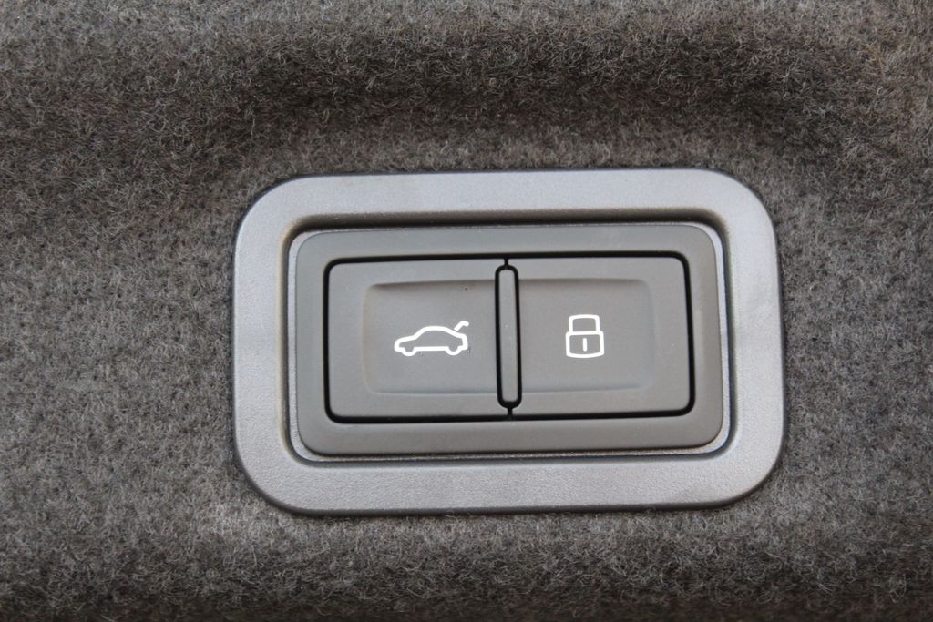 New 2026 White Audi Premium Plus image 20