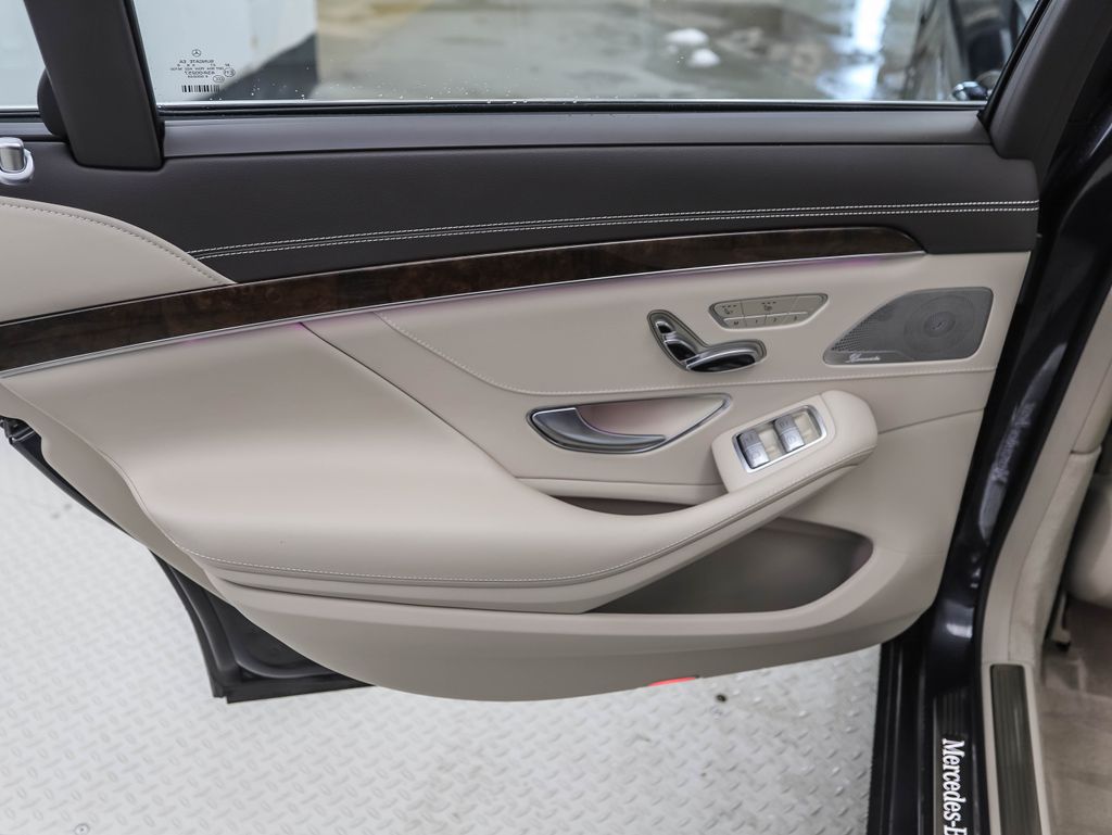 Thumbnail: 2017 Mercedes-Benz S-Class - 19