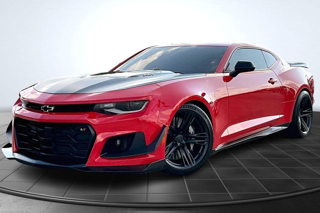 2021 Chevrolet Camaro ZL1 - 11