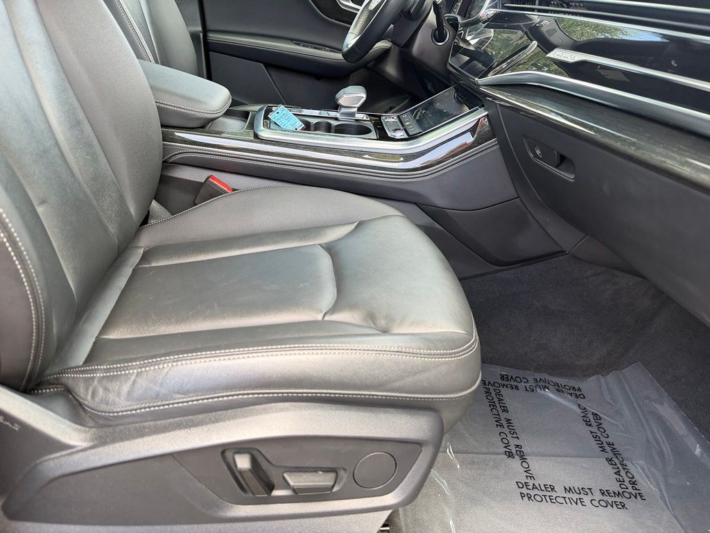 Used 2025 Audi Q7 SUV