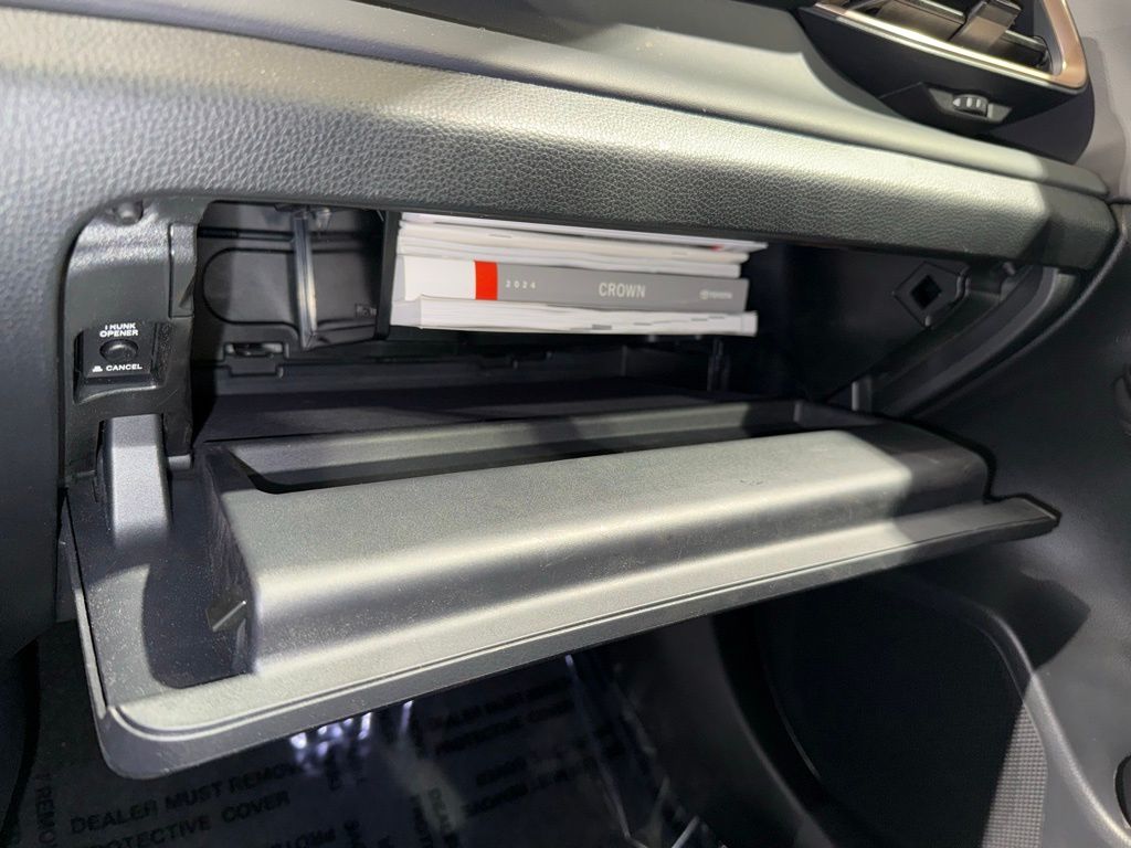 Thumbnail: 2024 Toyota Crown - 28