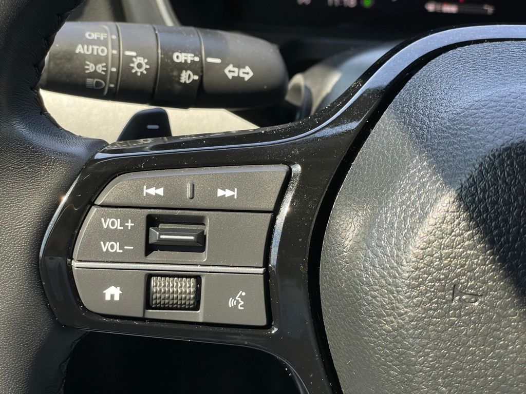 Thumbnail: 2025 Honda Pilot - 15