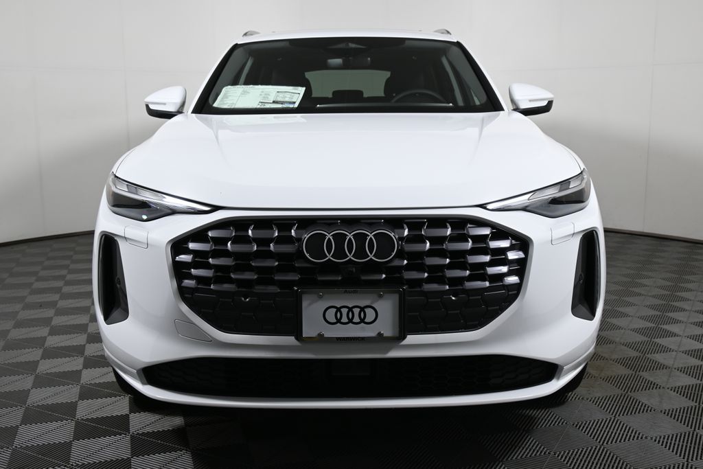 Thumbnail: 2025 Audi Q5 - 9