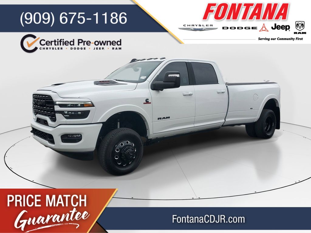 Bright White Clearcoat 2025 RAM 3500 Pickup Truck Four-Wheel Drive 8-Speed Automatic